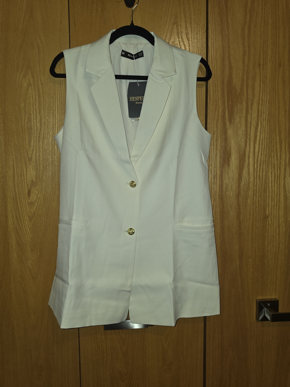 Hespera Sleeveless Tailored Vest - Cream MED $68 NWT